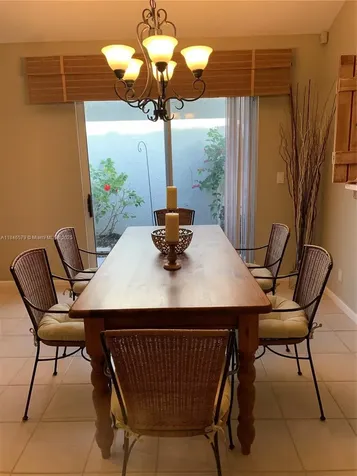 231 W Canterbury Drive W Palm Beach Gardens FL 33418