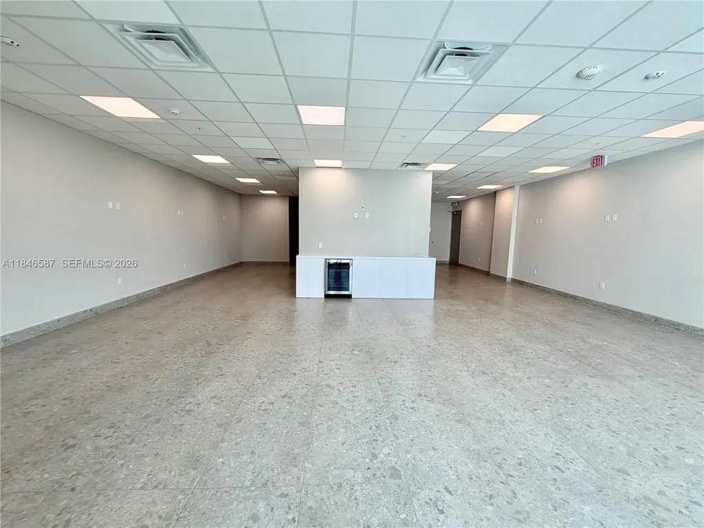 2820 NE 214th Street Aventura FL 33180
