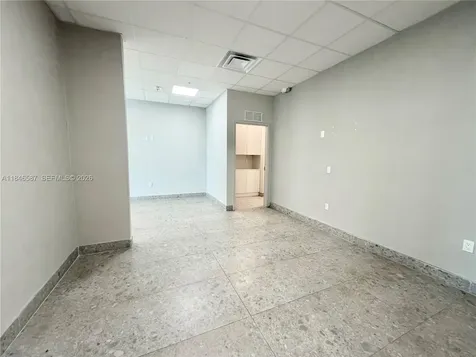 2820 NE 214th Street Aventura FL 33180
