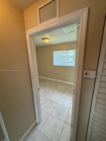 483 NW 19th Street Miami FL 33136