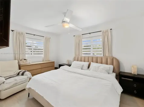 5203 SW 128th Place Miami FL 33175