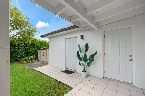 5203 SW 128th Place Miami FL 33175