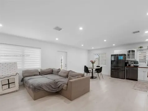 5203 SW 128th Place Miami FL 33175