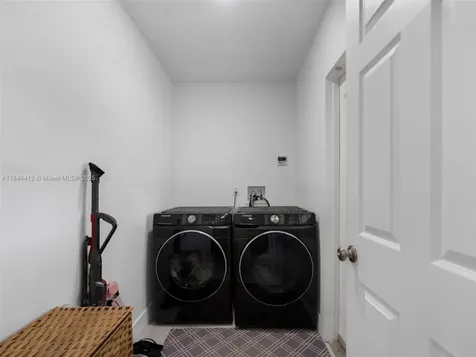 5203 SW 128th Place Miami FL 33175