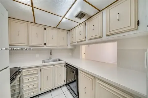 4848 NW 24th Court Lauderdale Lakes FL 33313