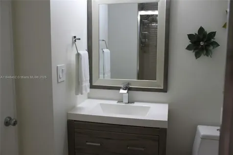 20515 E Country Club Drive Aventura FL 33180