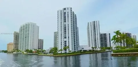 20515 E Country Club Drive Aventura FL 33180