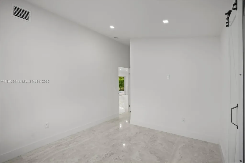 1724 SW 5th Street Fort Lauderdale FL 33312