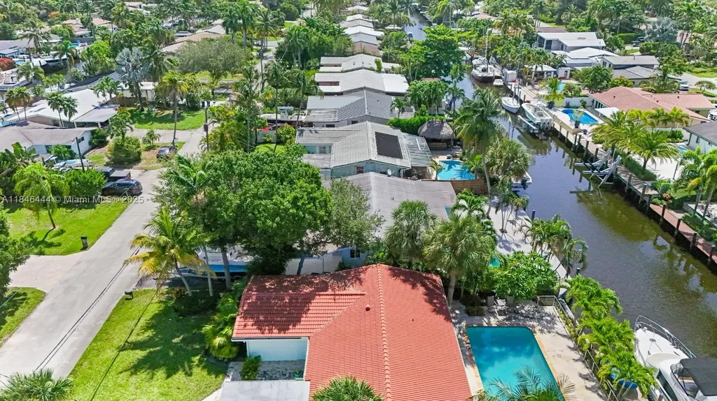 1724 SW 5th Street Fort Lauderdale FL 33312