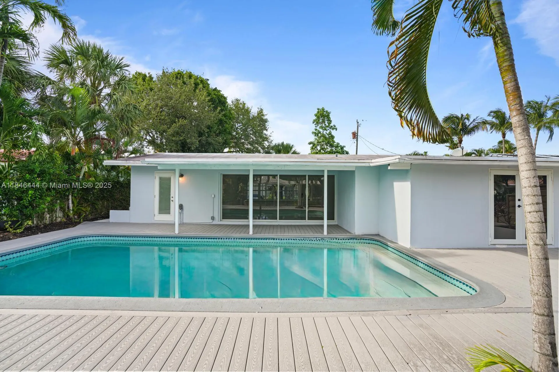 1724 SW 5th Street Fort Lauderdale FL 33312