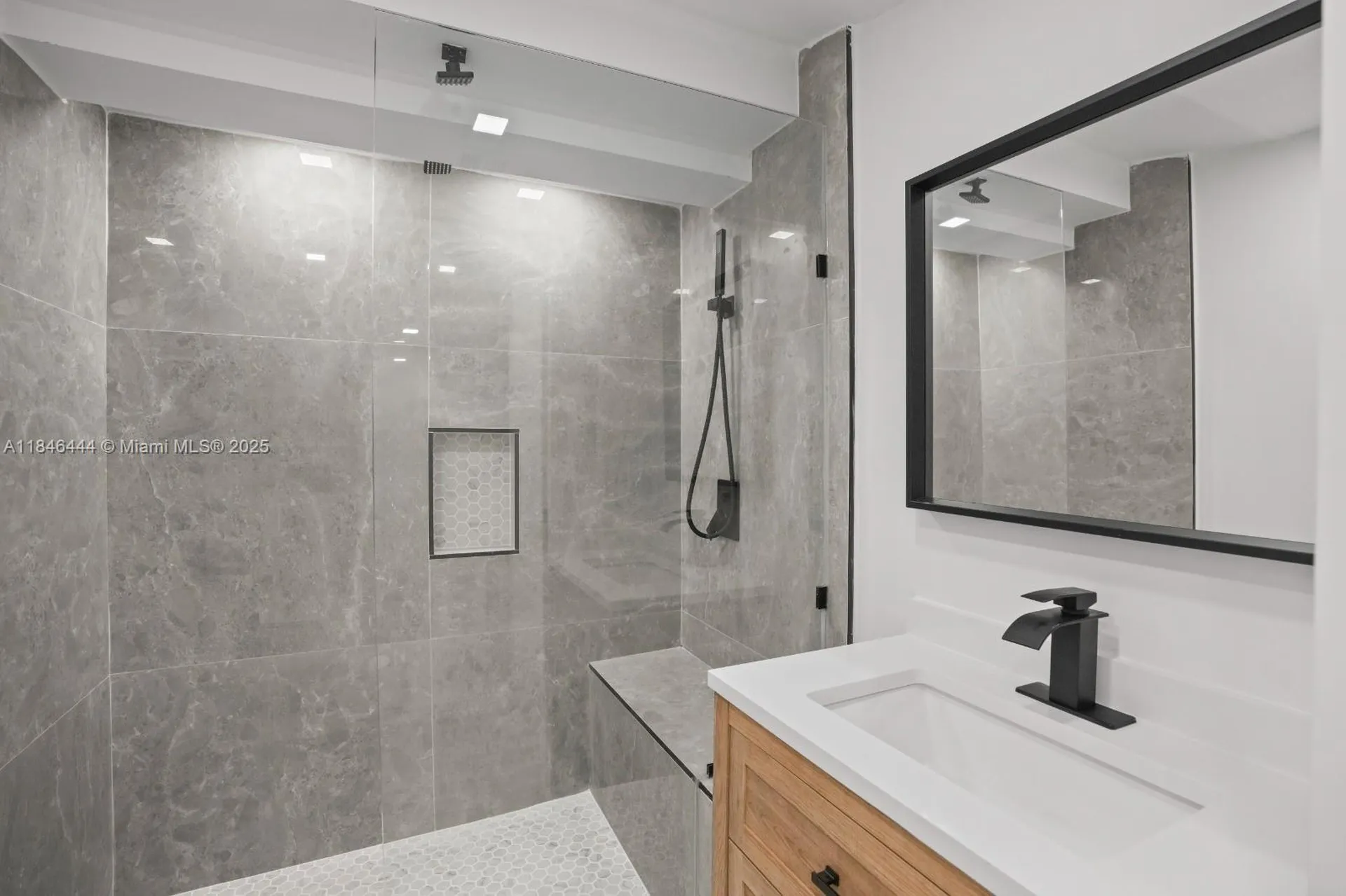 1724 SW 5th Street Fort Lauderdale FL 33312