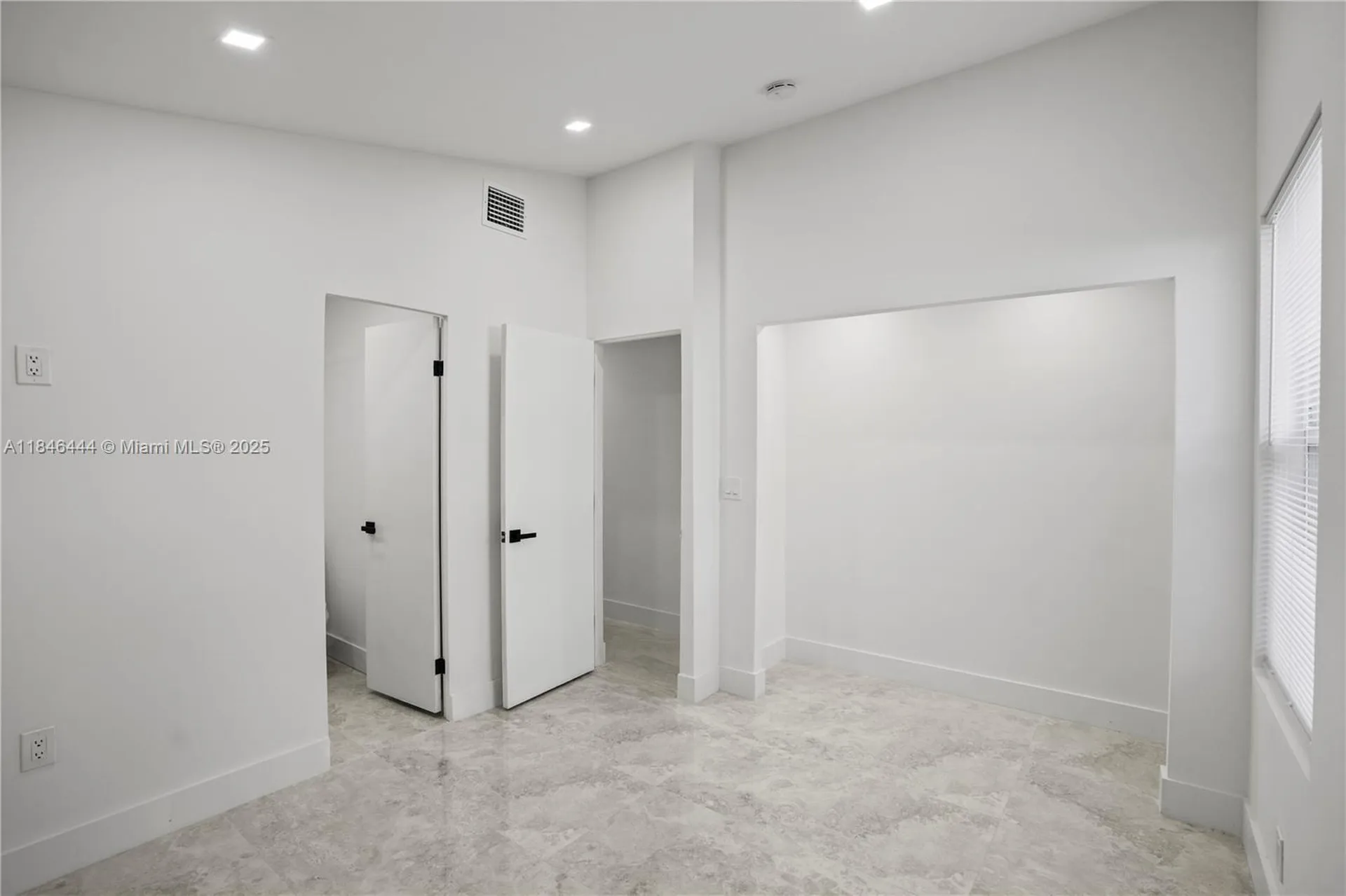 1724 SW 5th Street Fort Lauderdale FL 33312