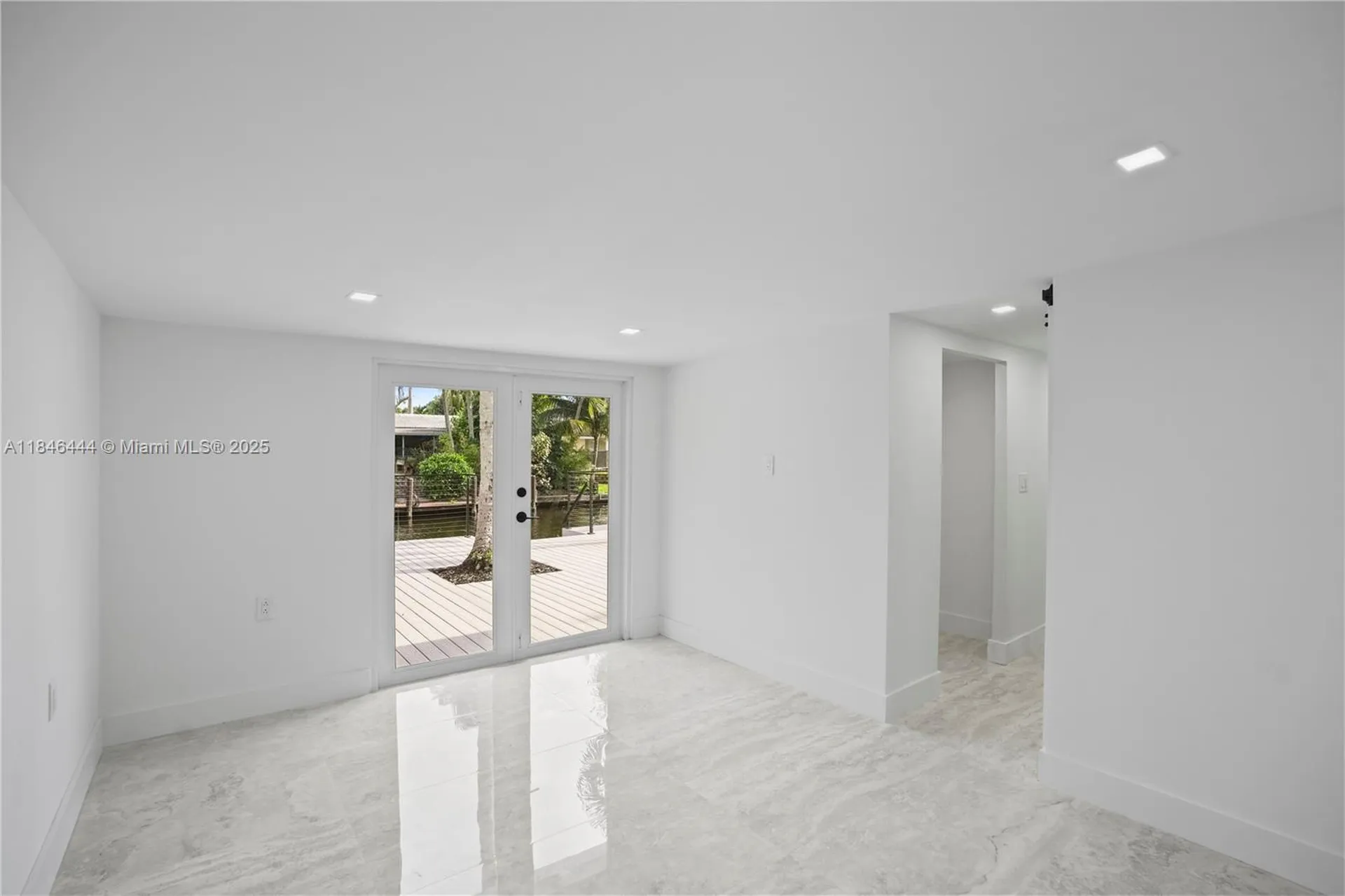 1724 SW 5th Street Fort Lauderdale FL 33312