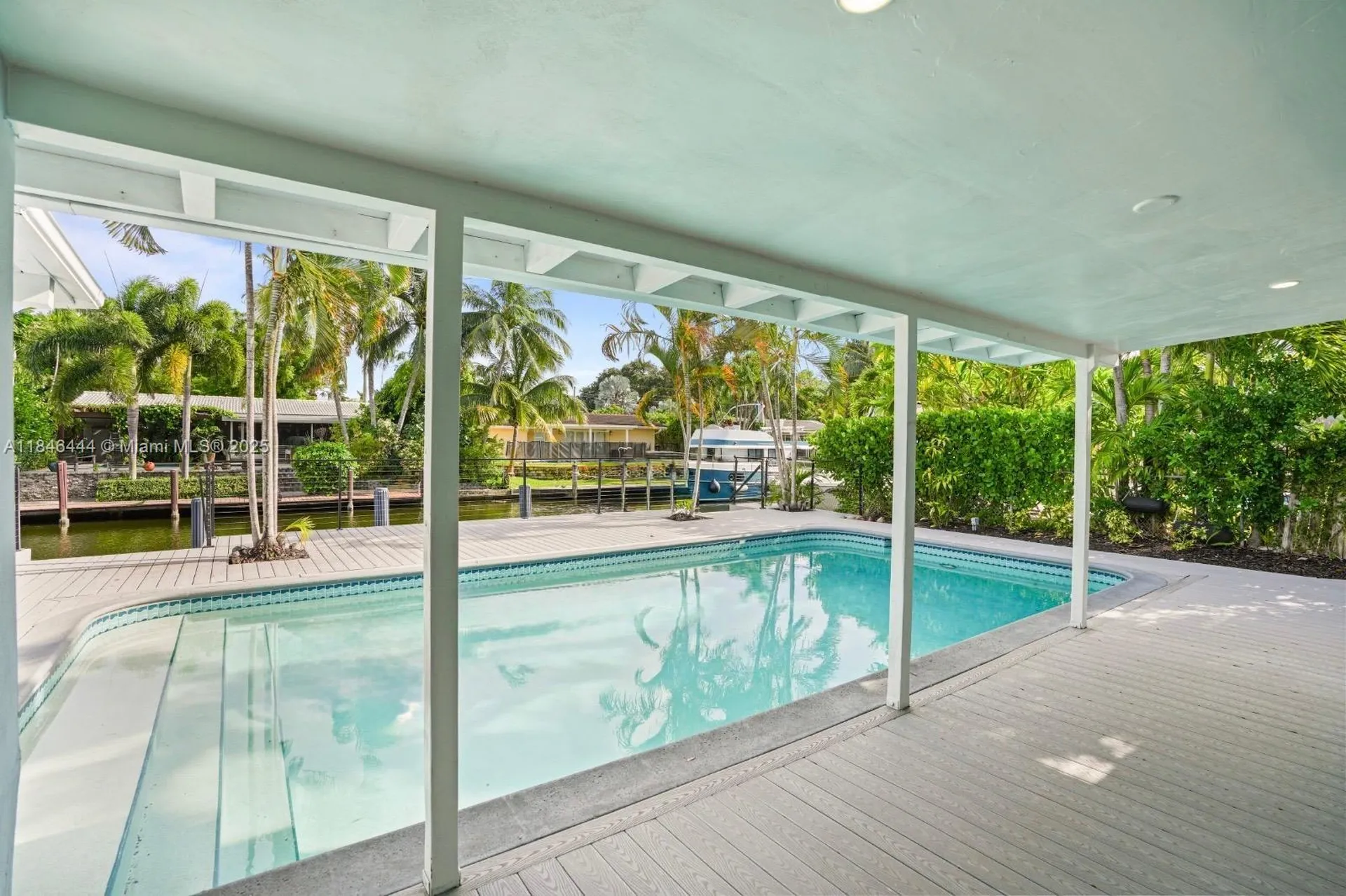 1724 SW 5th Street Fort Lauderdale FL 33312