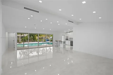 1724 SW 5th Street Fort Lauderdale FL 33312