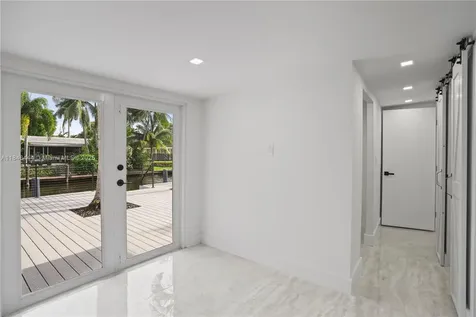 1724 SW 5th Street Fort Lauderdale FL 33312