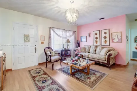 3600 NW 19th Terrace Miami FL 33125
