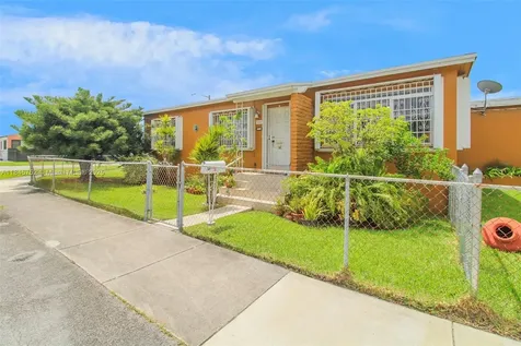 3600 NW 19th Terrace Miami FL 33125