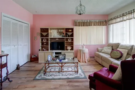 3600 NW 19th Terrace Miami FL 33125