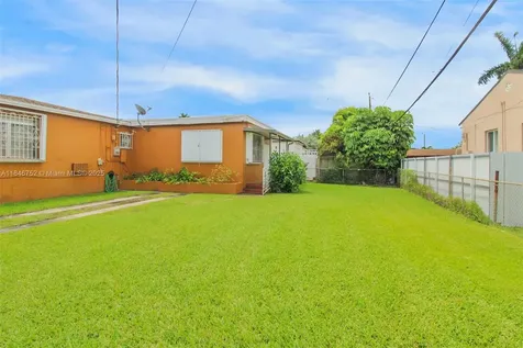 3600 NW 19th Terrace Miami FL 33125