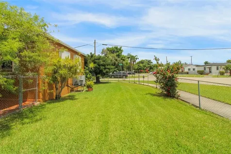 3600 NW 19th Terrace Miami FL 33125