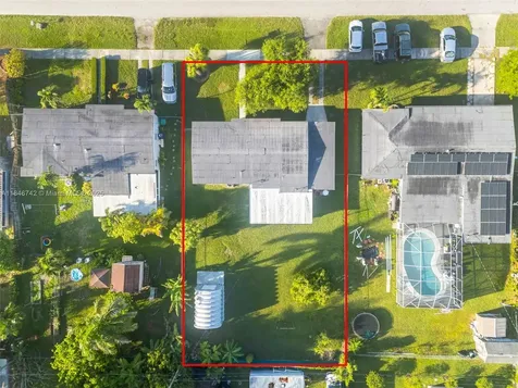 1425 NW 9th Street Homestead FL 33030