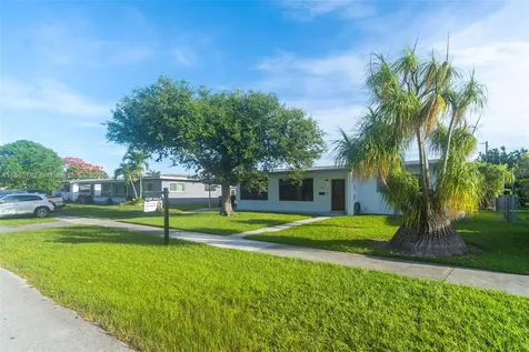 1425 NW 9th Street Homestead FL 33030