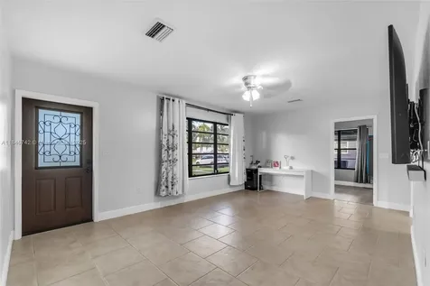 1425 NW 9th Street Homestead FL 33030