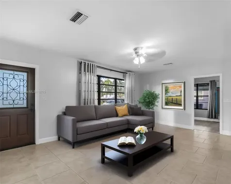 1425 NW 9th Street Homestead FL 33030