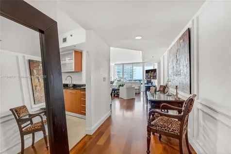 400 Alton Road Miami Beach FL 33139