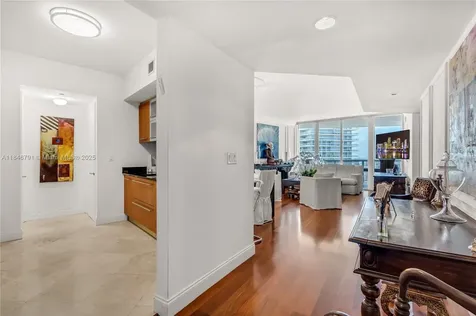 400 Alton Road Miami Beach FL 33139