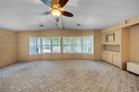 5298 NW 4th Terrace Deerfield Beach FL 33064