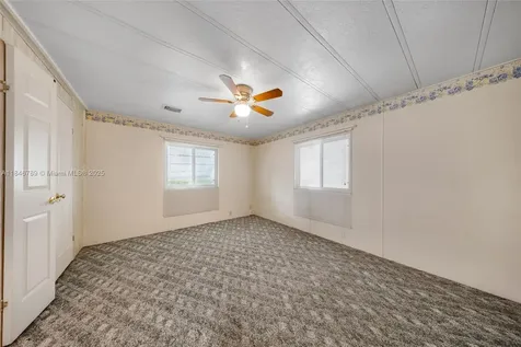 5298 NW 4th Terrace Deerfield Beach FL 33064
