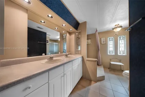 5298 NW 4th Terrace Deerfield Beach FL 33064
