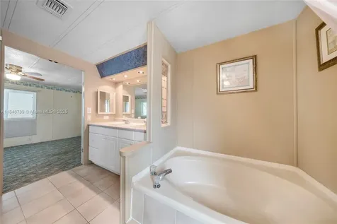 5298 NW 4th Terrace Deerfield Beach FL 33064