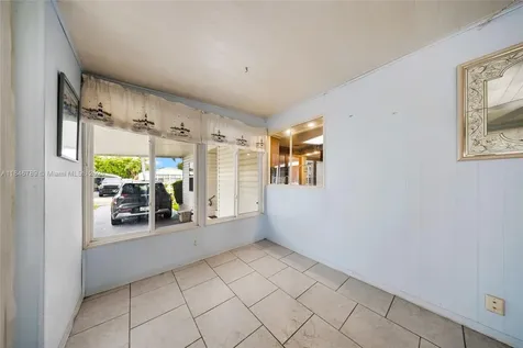 5298 NW 4th Terrace Deerfield Beach FL 33064