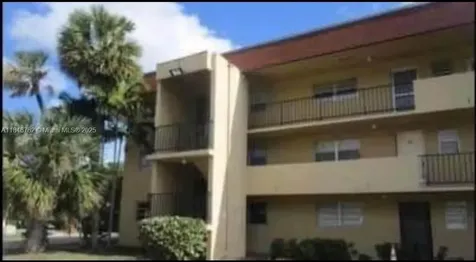 1530 NE 191st Street Miami FL 33179