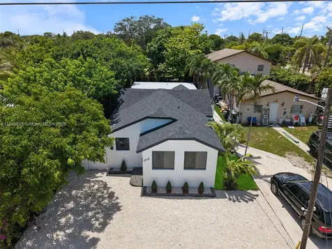 1212 N 22nd Avenue Hollywood FL 33020