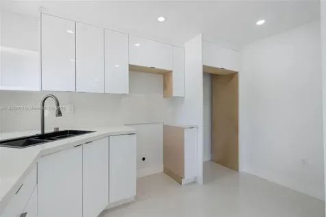 1212 N 22nd Avenue Hollywood FL 33020
