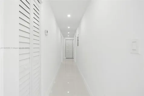 1212 N 22nd Avenue Hollywood FL 33020