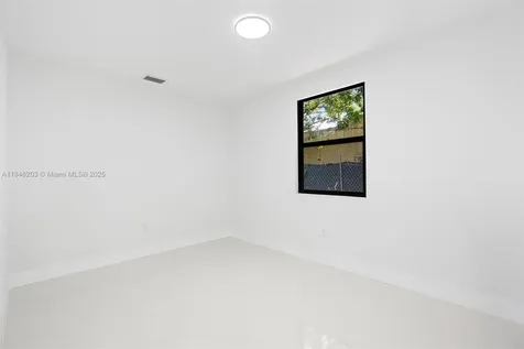 1212 N 22nd Avenue Hollywood FL 33020