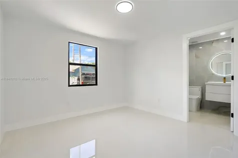 1212 N 22nd Avenue Hollywood FL 33020