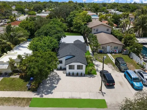 1212 N 22nd Avenue Hollywood FL 33020