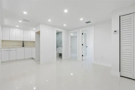 1212 N 22nd Avenue Hollywood FL 33020