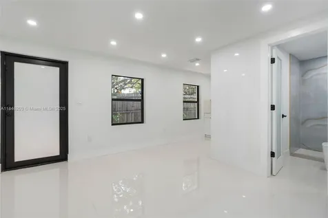 1212 N 22nd Avenue Hollywood FL 33020
