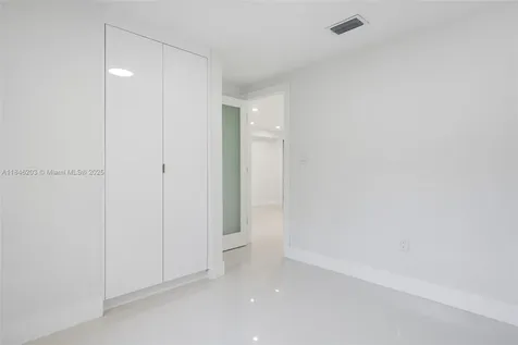 1212 N 22nd Avenue Hollywood FL 33020