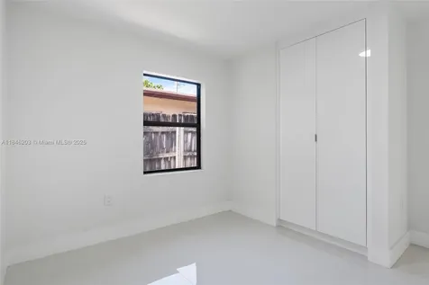1212 N 22nd Avenue Hollywood FL 33020