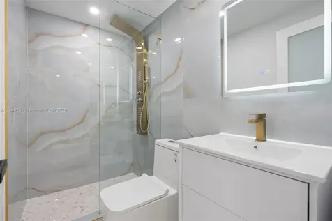 1212 N 22nd Avenue Hollywood FL 33020