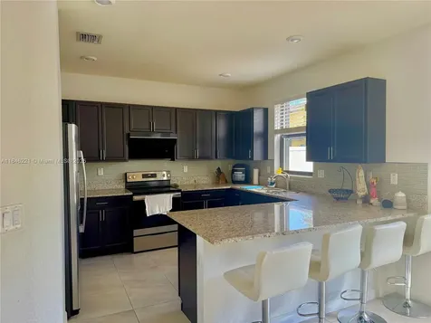 3523 W 105th Place Hialeah FL 33018