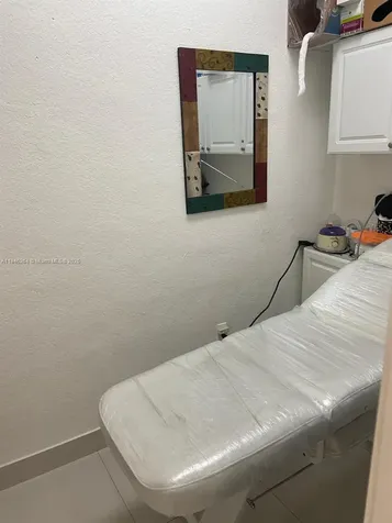 Miami FL 33165